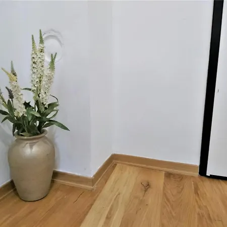 Tiny Cozy Accommodation Zagreb Exterior photo